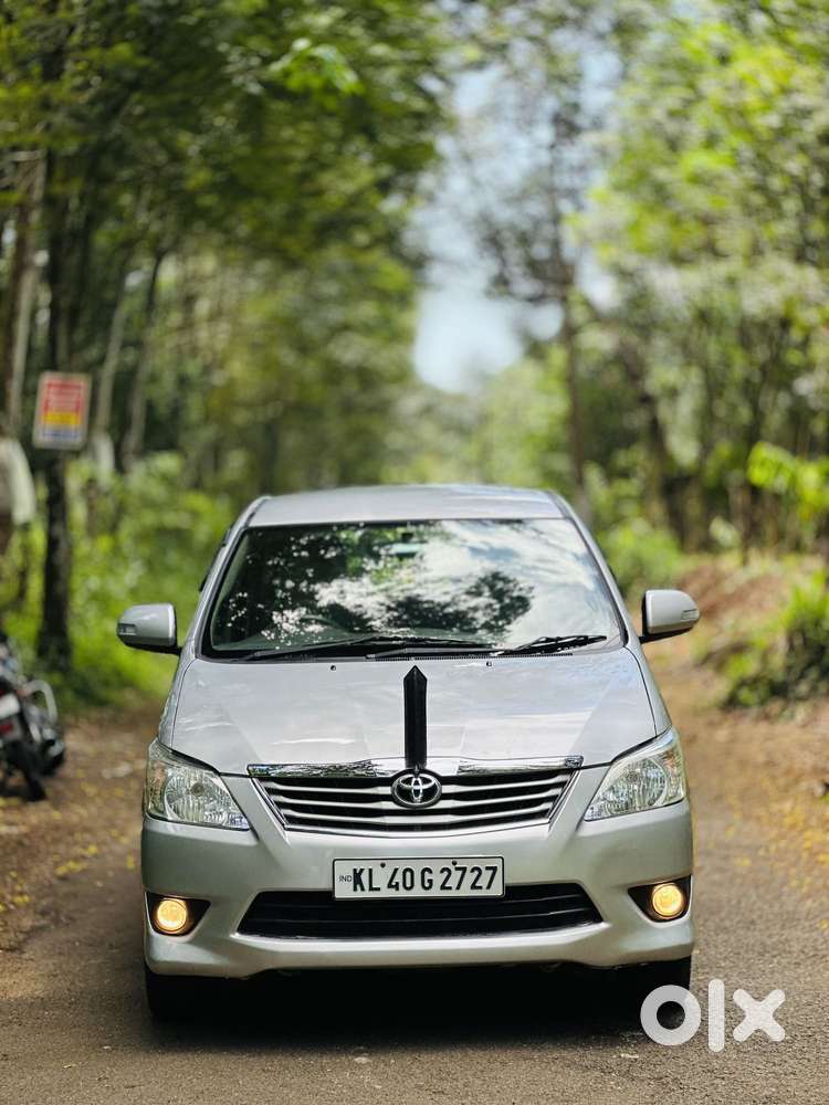 Toyota Innova 2.5 Vx 7 Str Bs-iii, 2012, Diesel