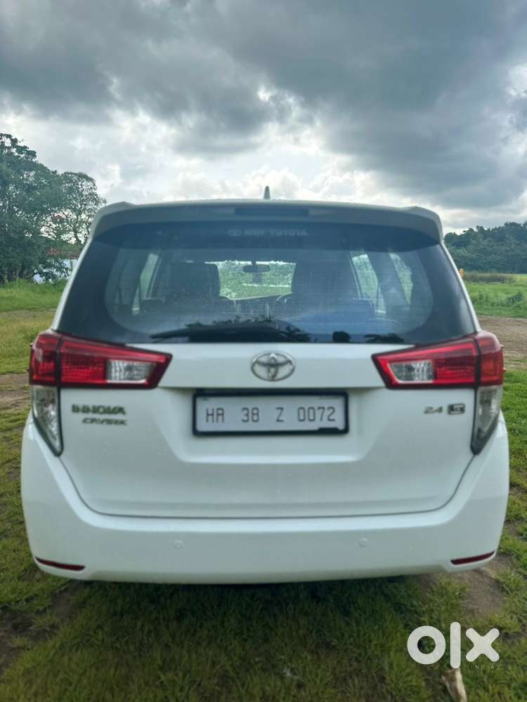 Toyota Innova Crysta 2019