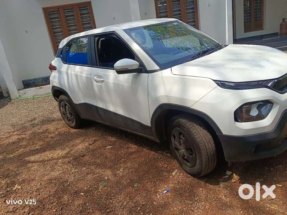 Tata Punch 2024 Petrol 12100 Km Driven