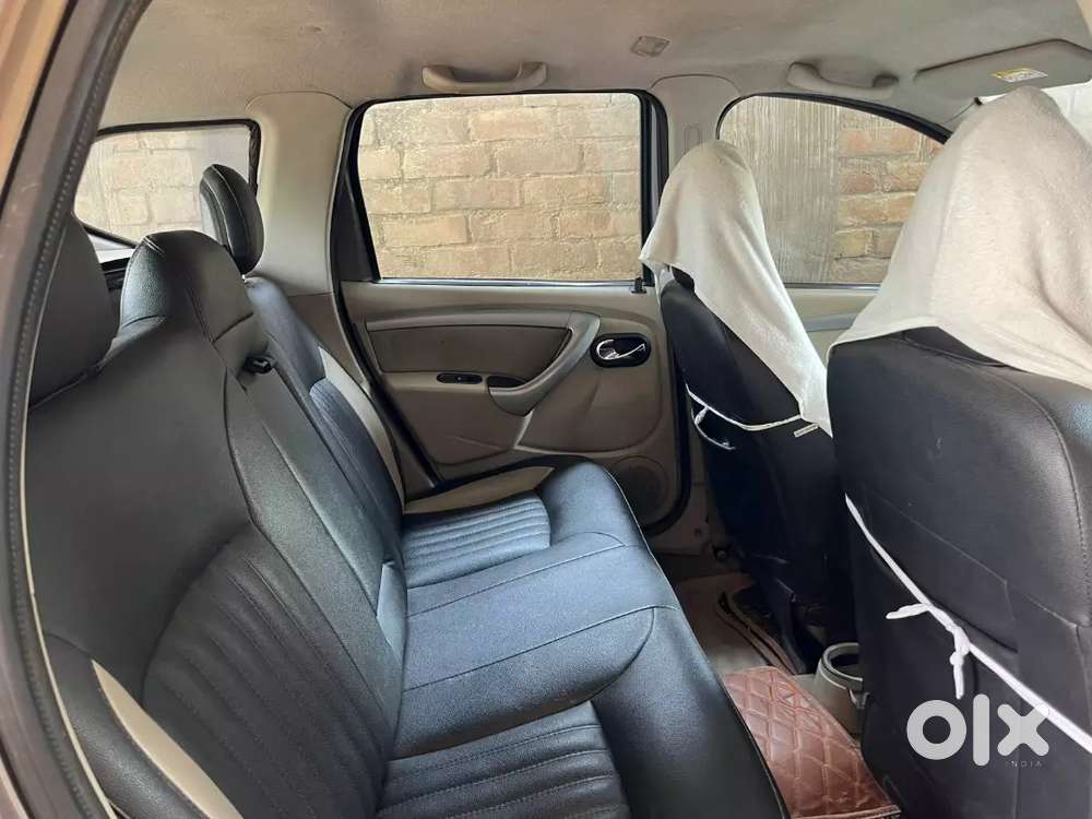 Nissan Terrano 2015