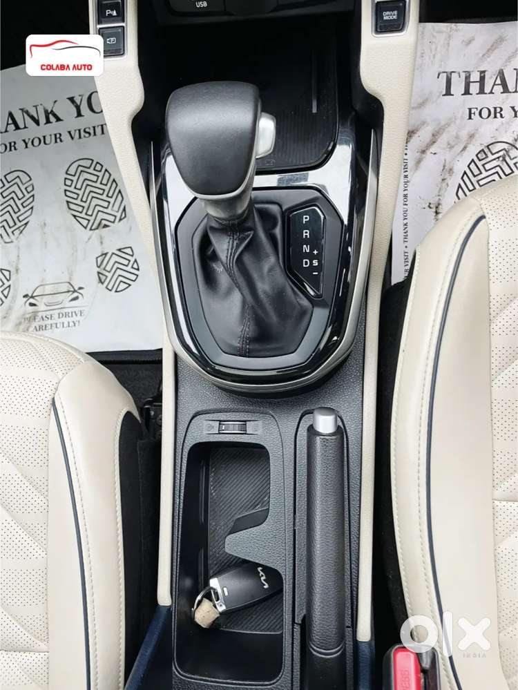 Kia Carens 1.4 Luxury Plus 6 Str, 2023, Petrol