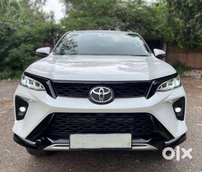 Toyota Fortuner Legender 4x2 At 2.8, 2025, Diesel