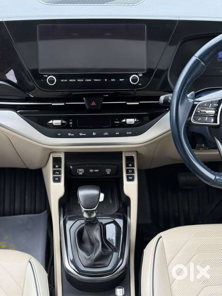 Kia Carens, 2022, Diesel