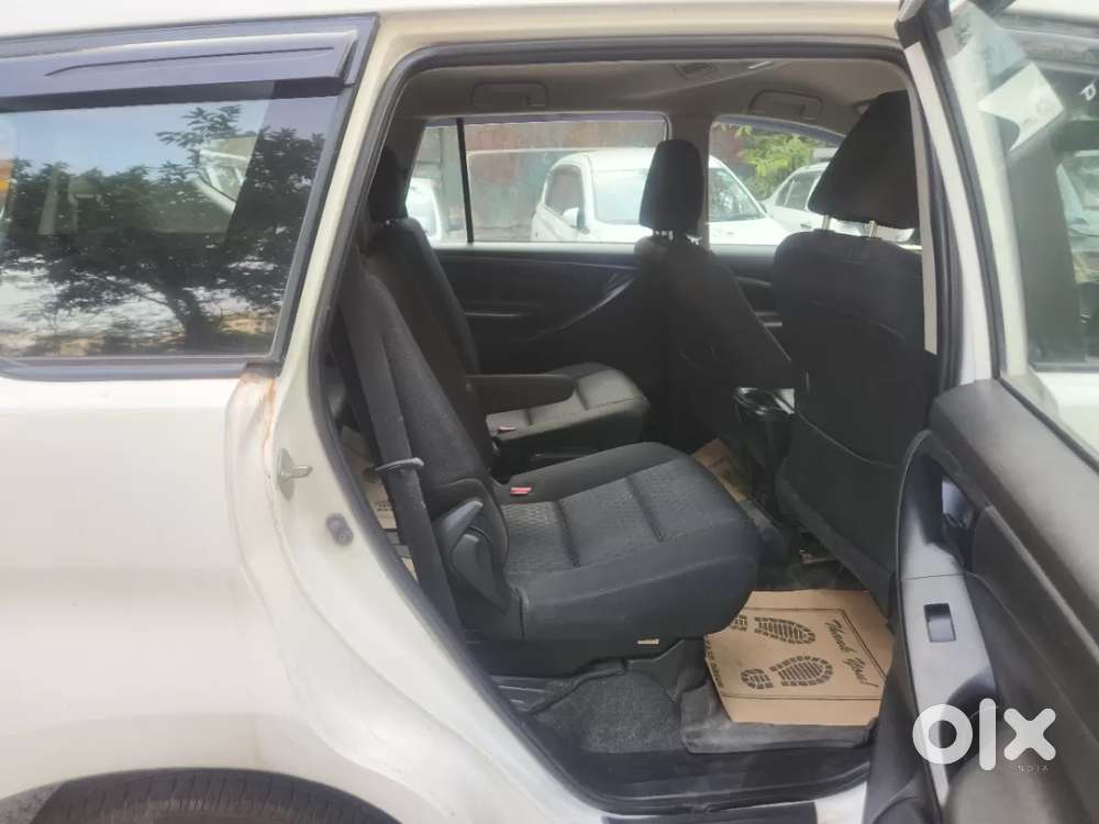 Toyota Innova Crysta 2.4 G Mt 7 Str, 2021, Diesel