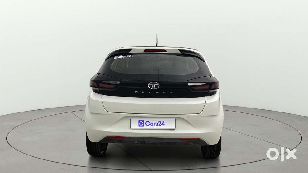 Tata Altroz 1.2 Xm Plus, 2022, Petrol