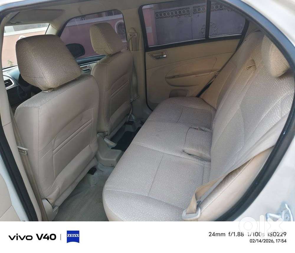 Maruti Suzuki Swift Dzire 1.2 Vxi Bsiv, 2014, Petrol