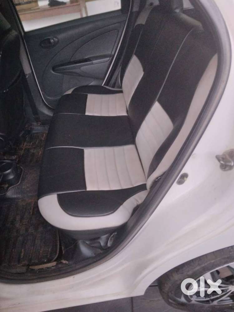 Toyota Etios Liva 2013
