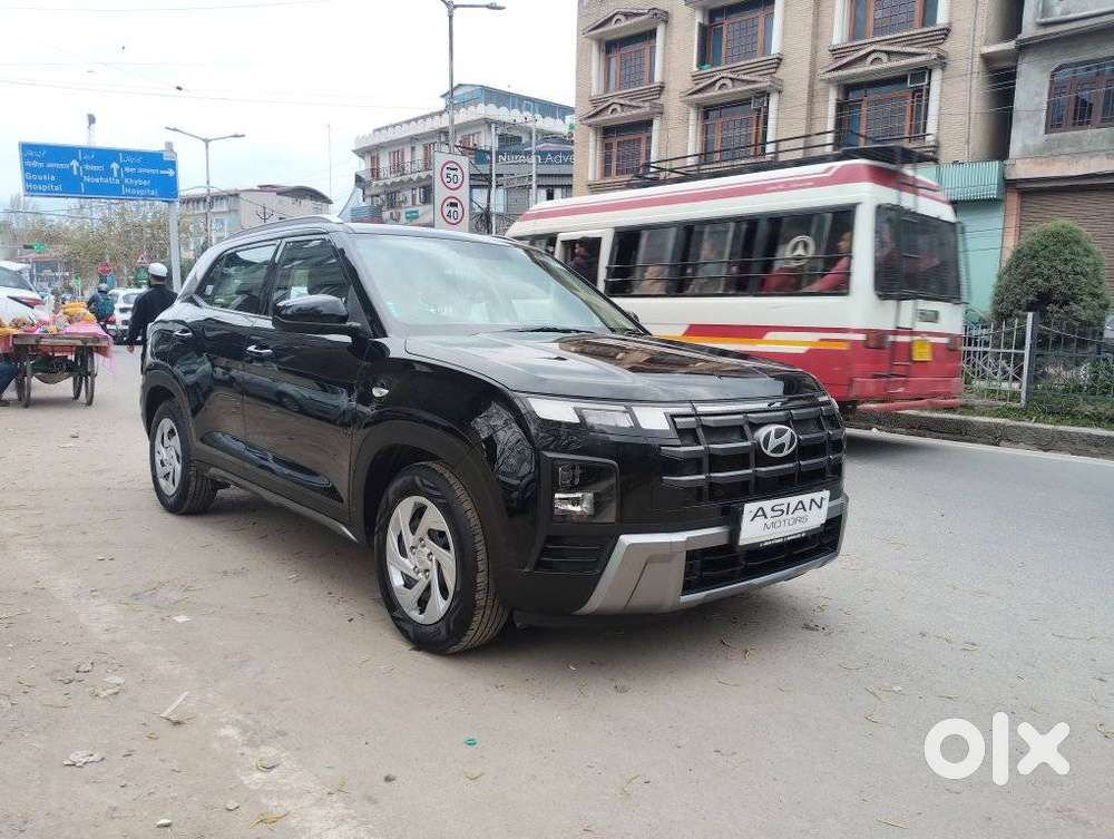 Hyundai Creta Facelift 1.5 Petrol Mt, 2025, Petrol