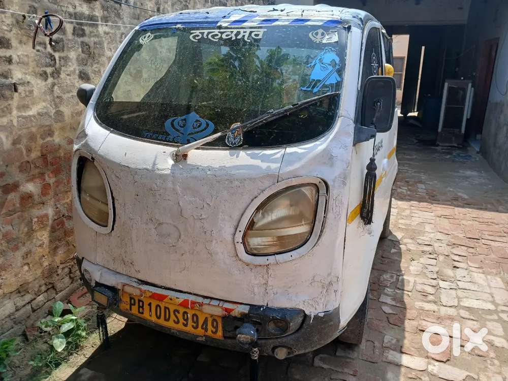 Tata Winger 2.0 Platinum 2013