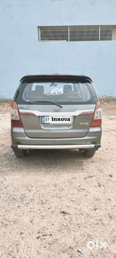 Toyota Innova 2.5 G 2013