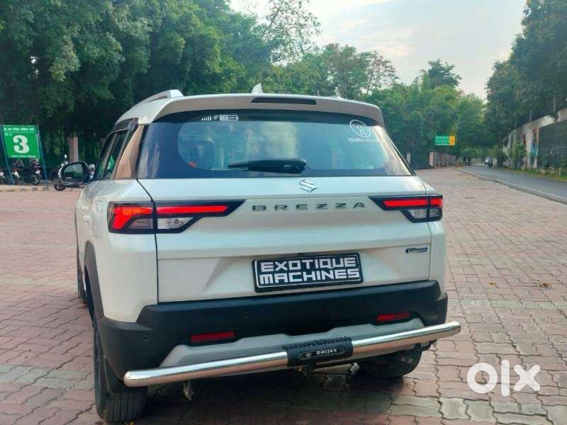 Maruti Suzuki Brezza Zxi Plus At, 2022, Petrol