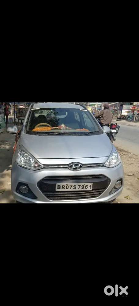 Hyundai Grand I10 Sportz 2015