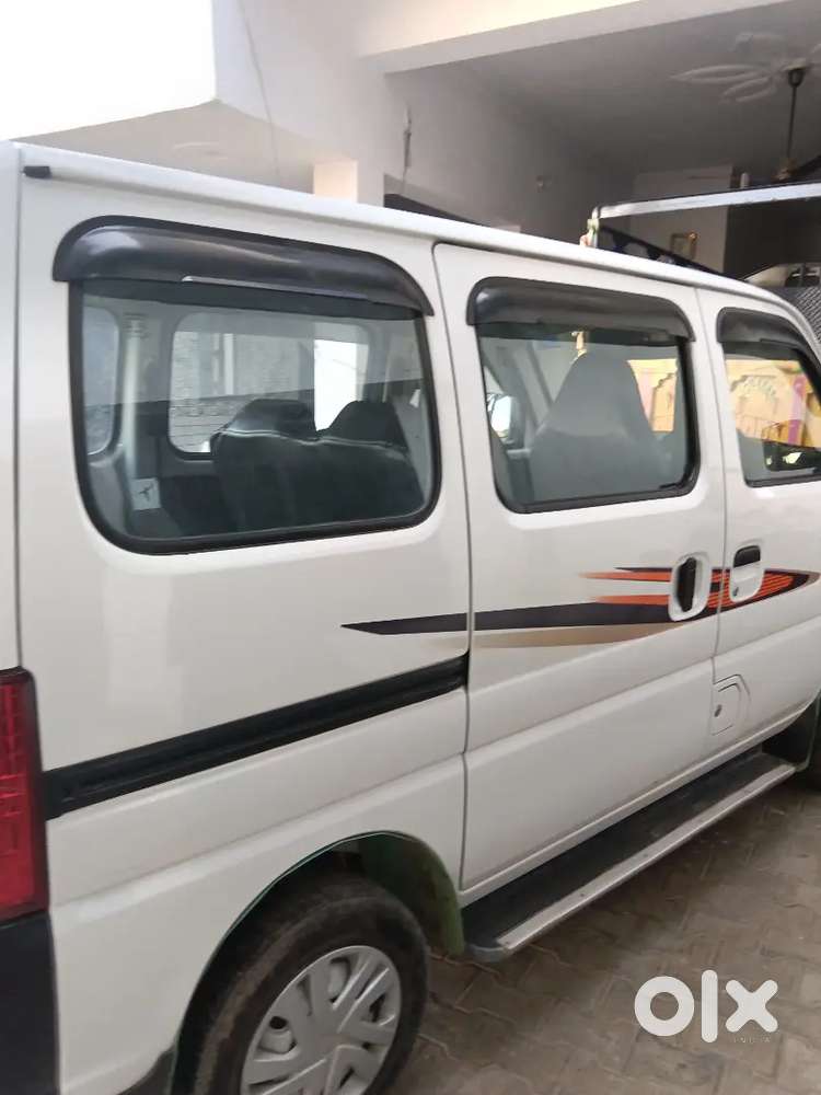 Maruti Suzuki Eeco 2022 Petrol 24000 Km Driven