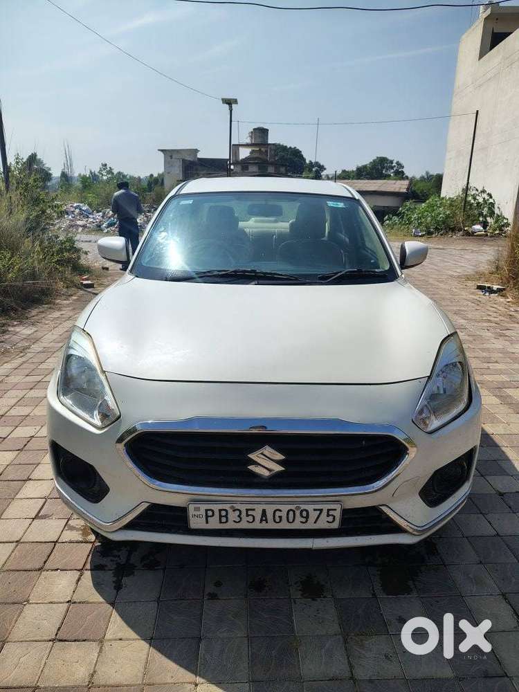 Maruti Suzuki Swift Dzire Vxi Optional, 2020, Petrol