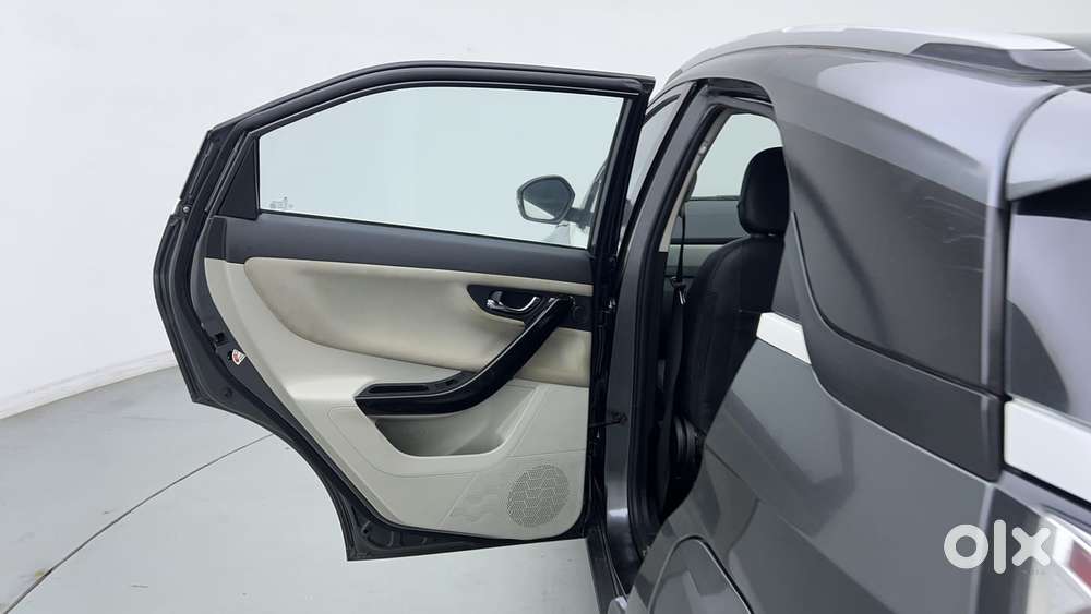 Tata Nexon 1.2 Revotron Xz Plus (o), 2021, Petrol