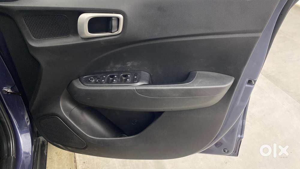 Hyundai Venue Sx Plus Turbo Dct, 2020, Petrol