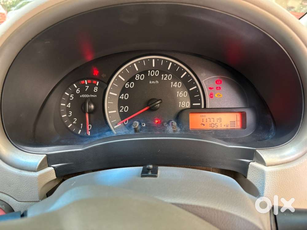 Nissan Micra Petrol 2011