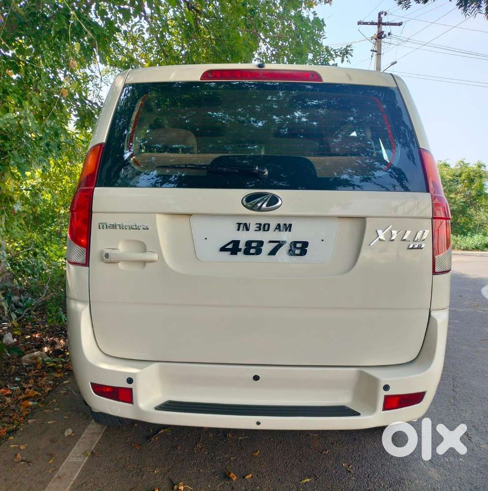 Mahindra Xylo 2009-2011 E8 Abs Airbag Bsiv, 2011