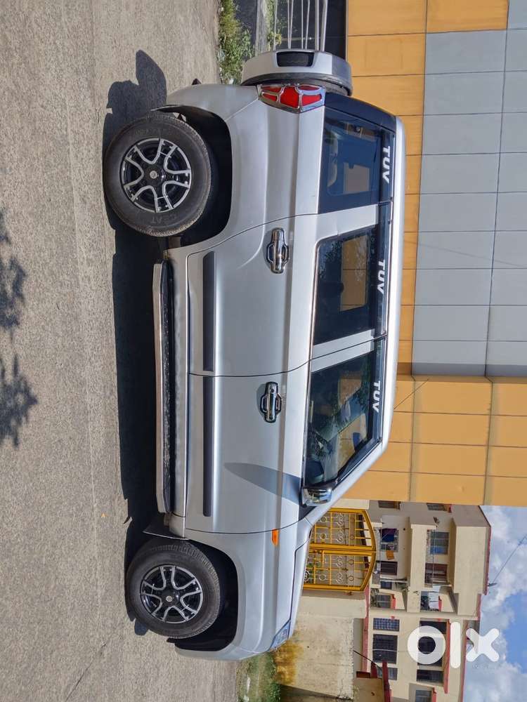 Mahindra Tuv 300 T4, 2017, Diesel