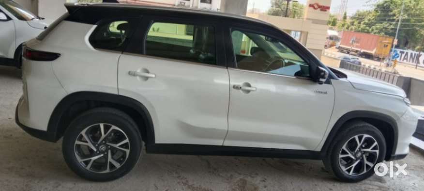 Toyota Urban Cruiser Hyryder 1.5 V Hybrid, 2022