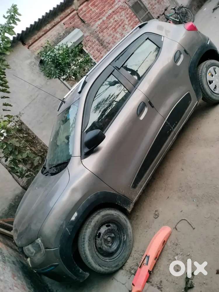Renault Kwid Ev 2018 Petrol 300000 Km Driven