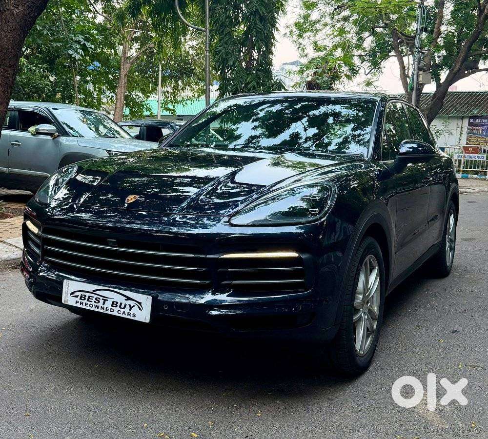 Porsche Cayenne Base, 2022, Petrol