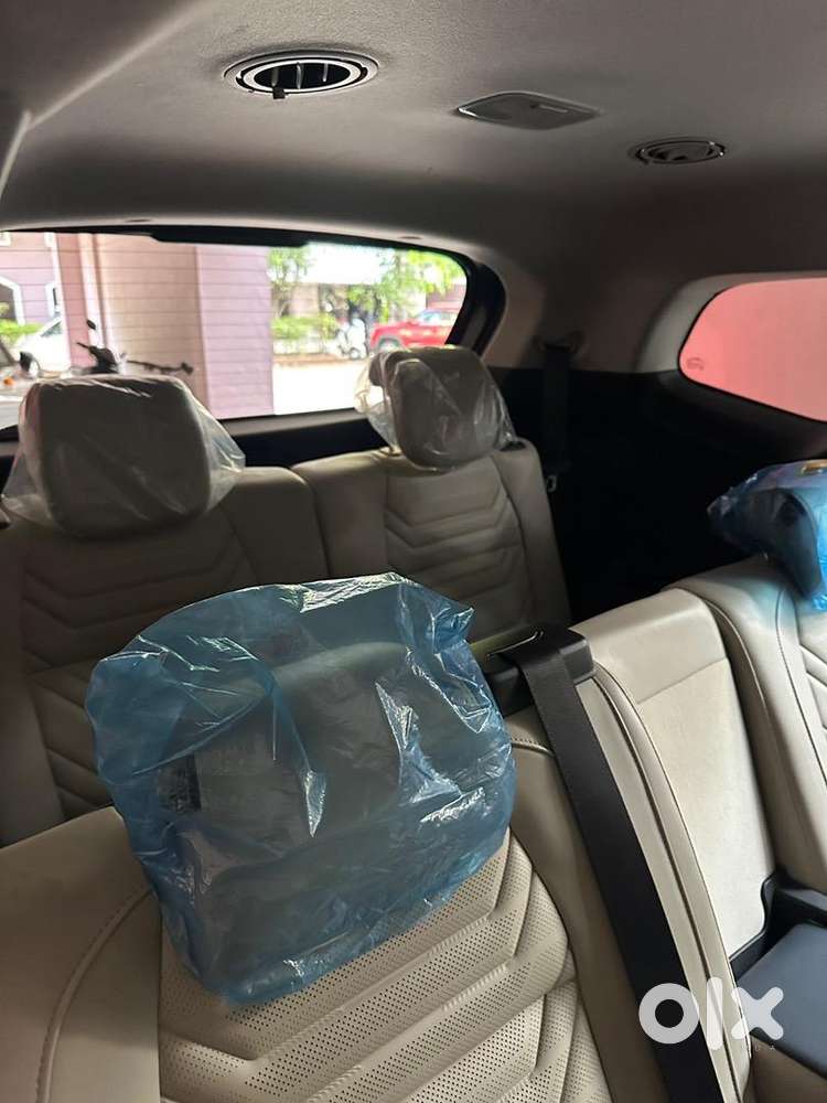 Kia Carens 2023 Diesel At Lux Plus Well Maintained