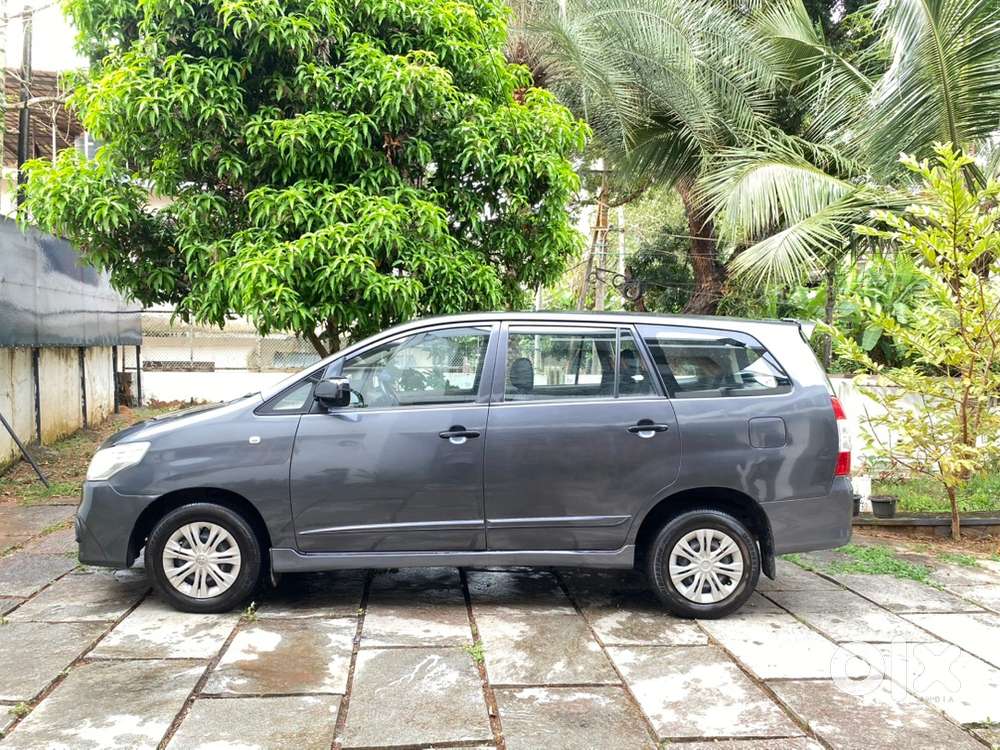 Toyota Innova Diesel 2015