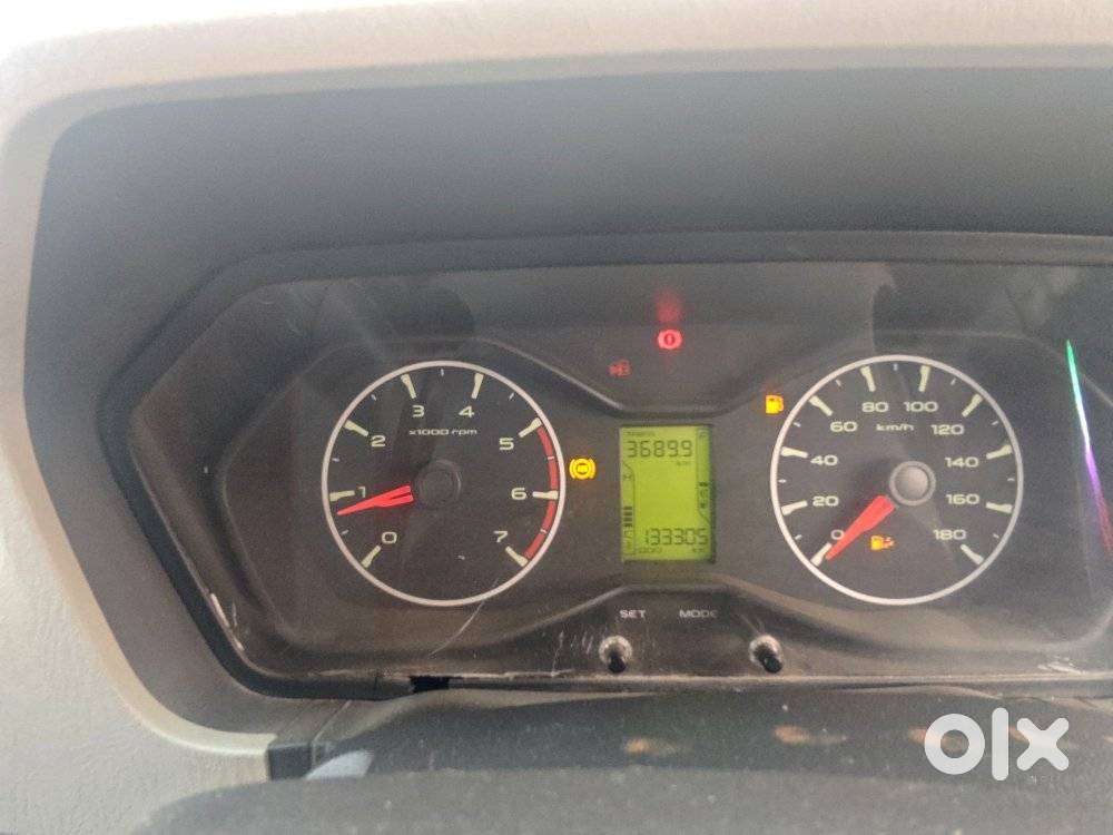 Mahindra Scorpio S4 4wd, 2016, Diesel