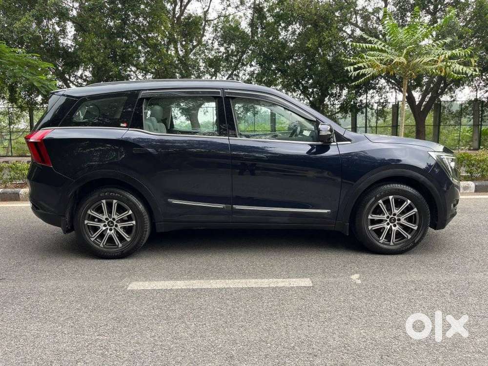 Mahindra Xuv700 2.0 Ax 7 Petrol At Luxury Pack Str, 2024, Petrol