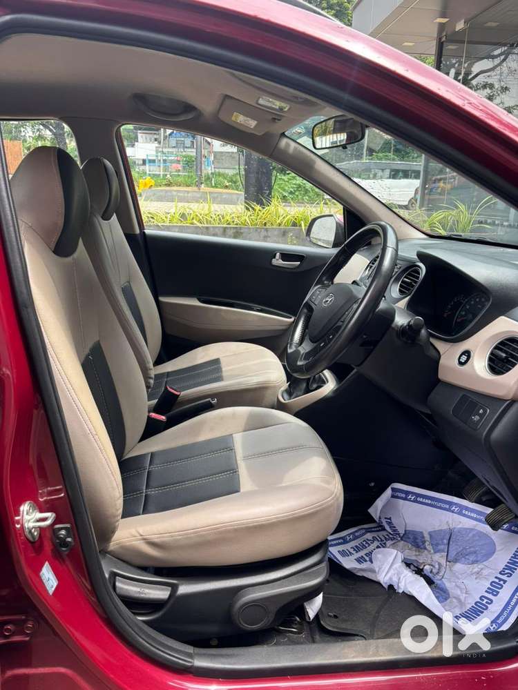 Hyundai Grand I10 Asta 1.1 Crdi (o), 2015, Petrol