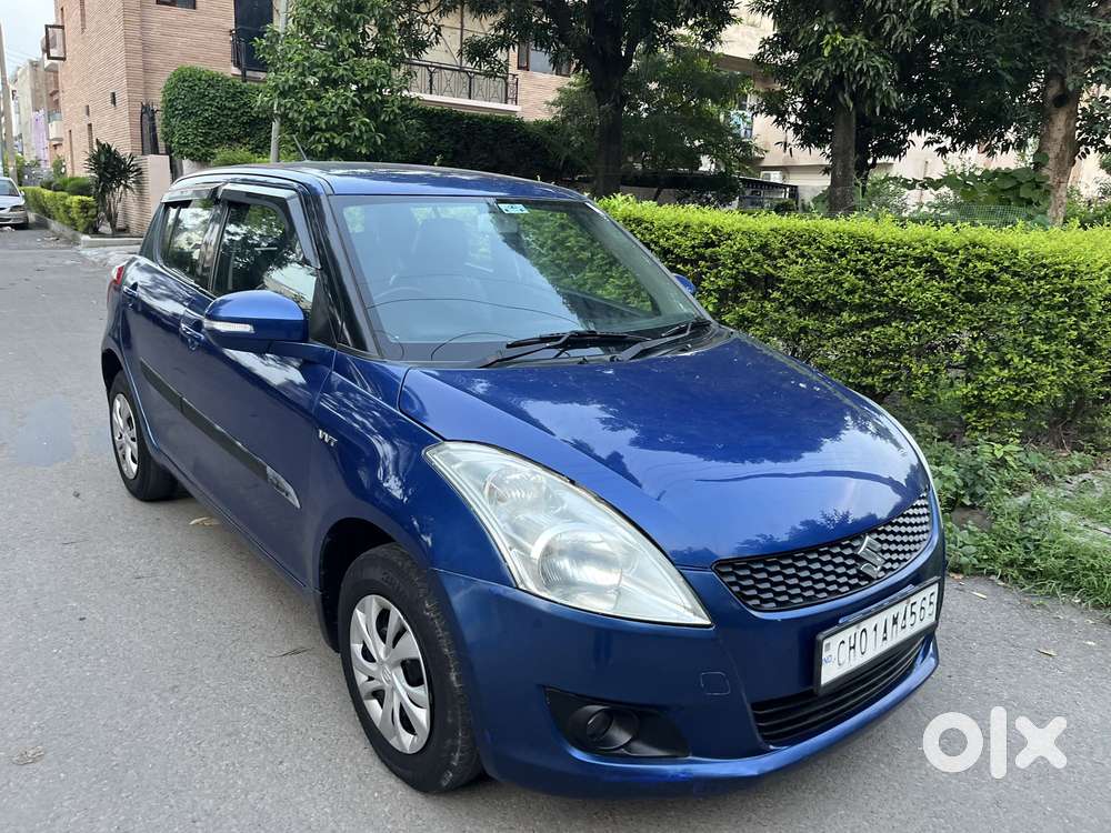 Maruti Suzuki Swift Vxi, 2012, Petrol