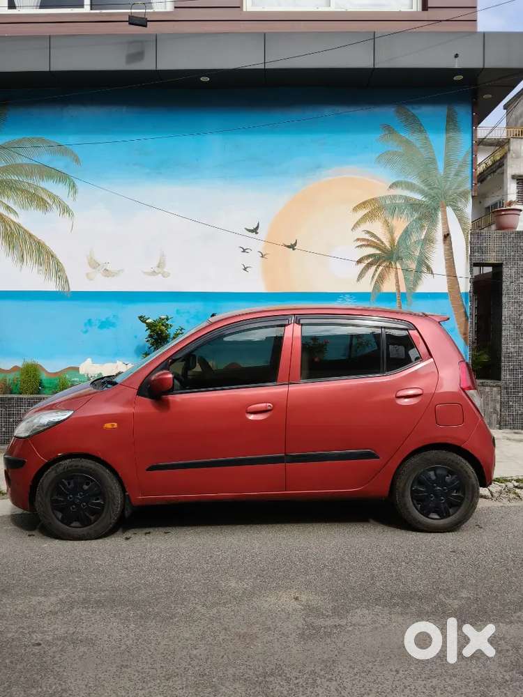 Hyundai I10 Sportz 1.2 Petrol  2010  70,000 Km  Well Maintained