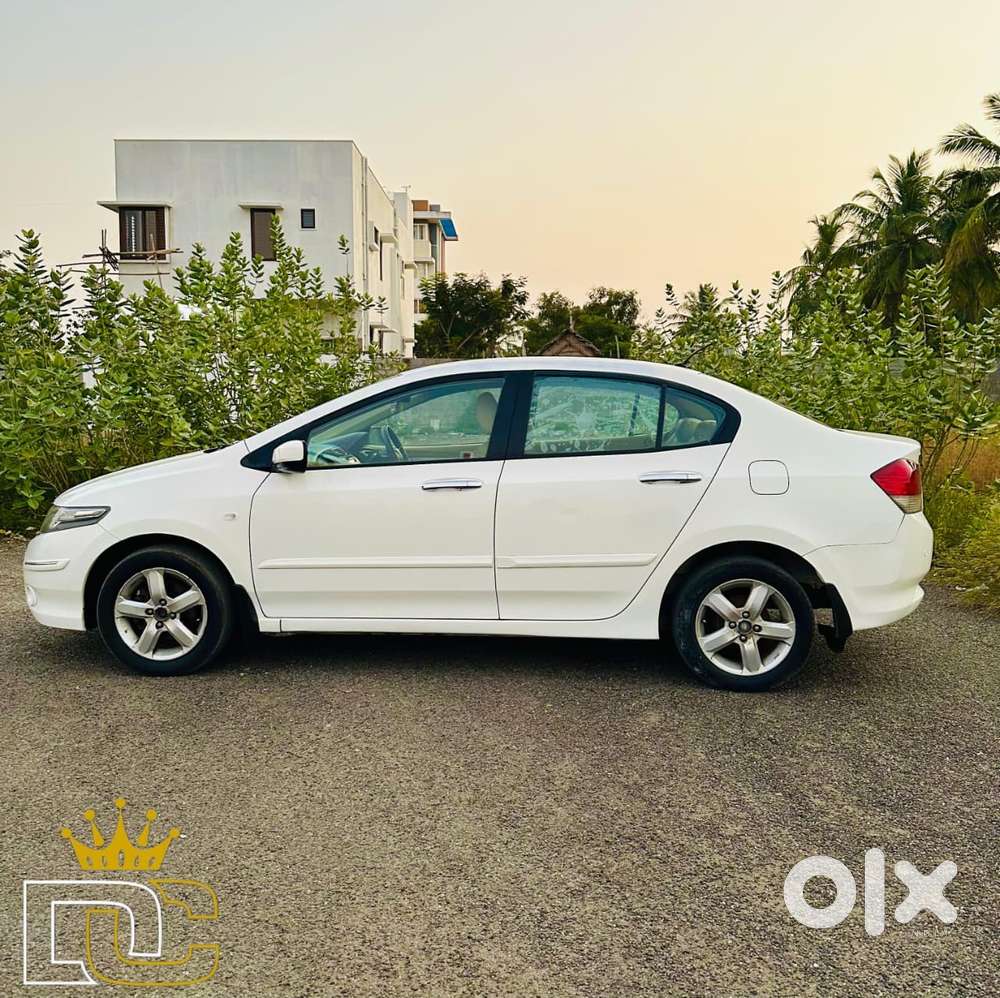 Honda City V Mt, 2011, Petrol