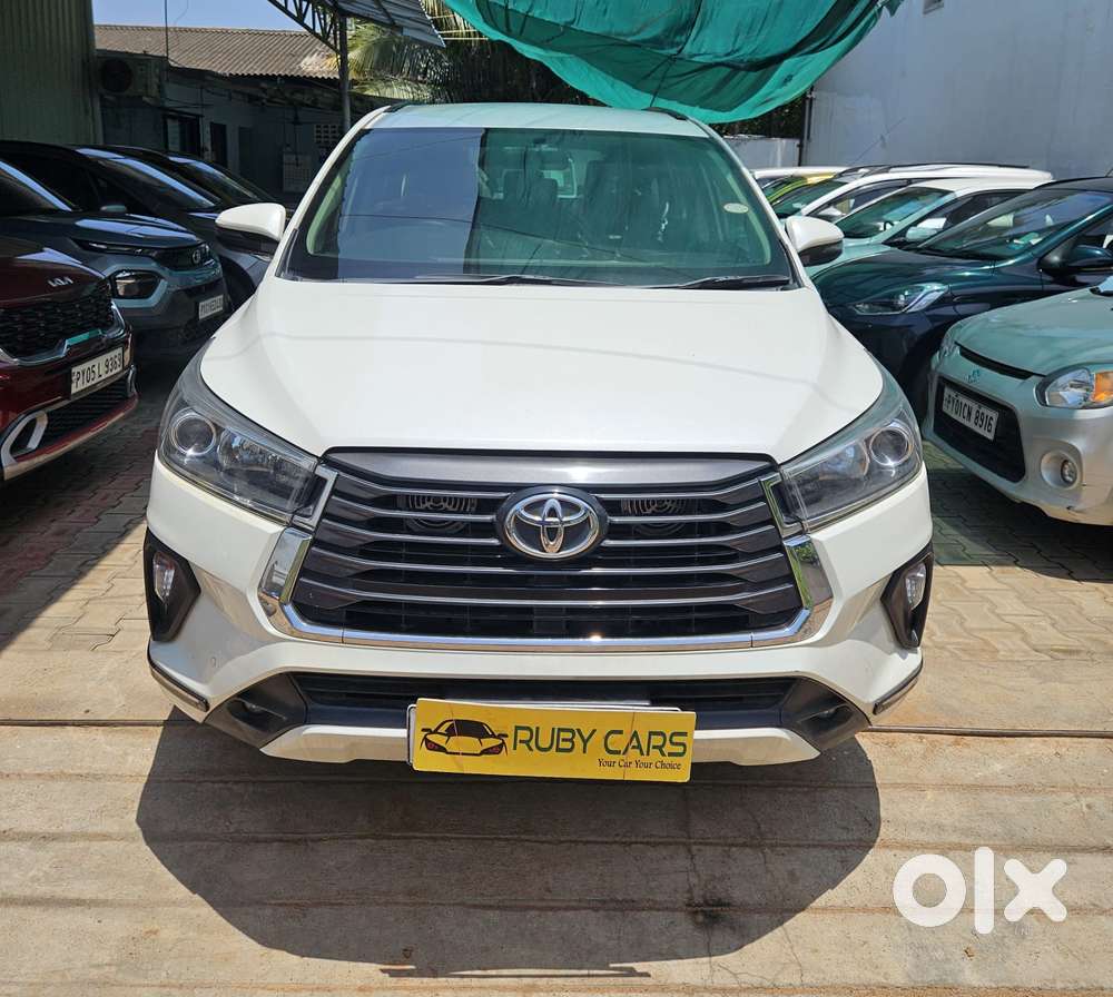 Toyota Innova Crysta 2.4 V 8 Str, 2021, Diesel