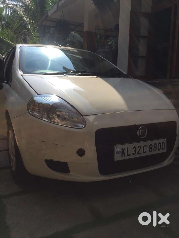 Fiat Punto Diesel 2011 Km Driven