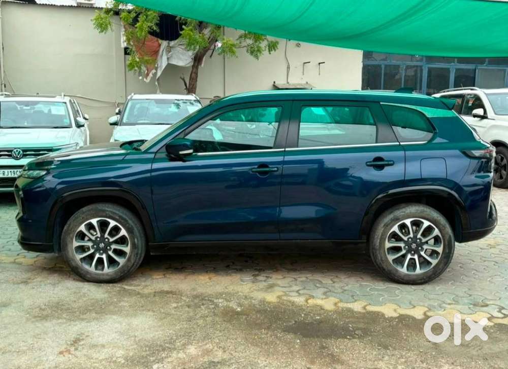 Maruti Suzuki Grand Vitara 1.5 Alpha Plus Intelligent Hybrid Ecvt, 2..