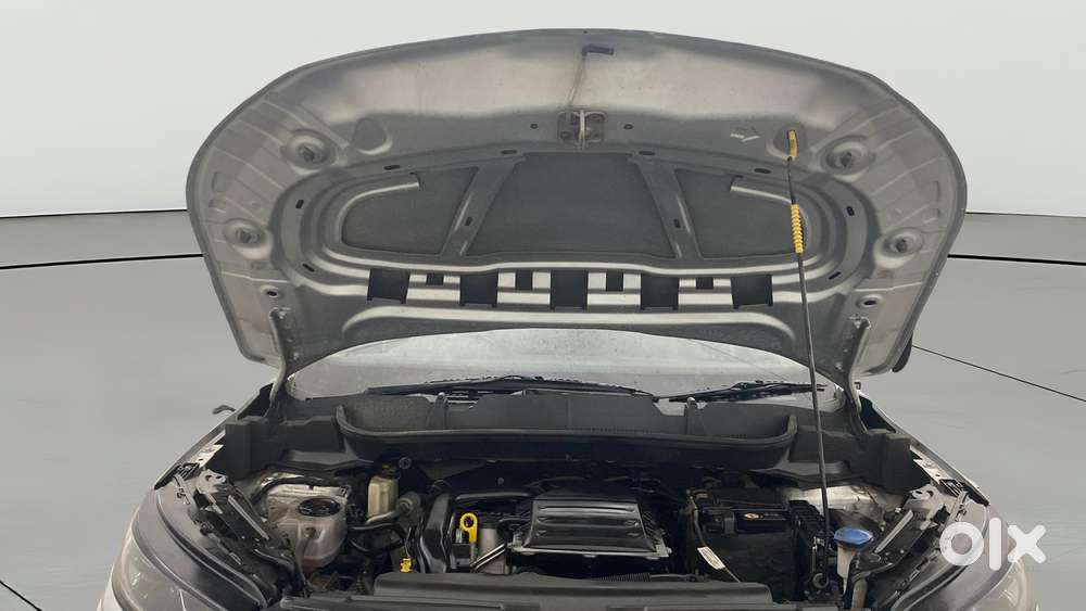 Skoda Kushaq Style 1.0l Tsi At, 2023, Petrol