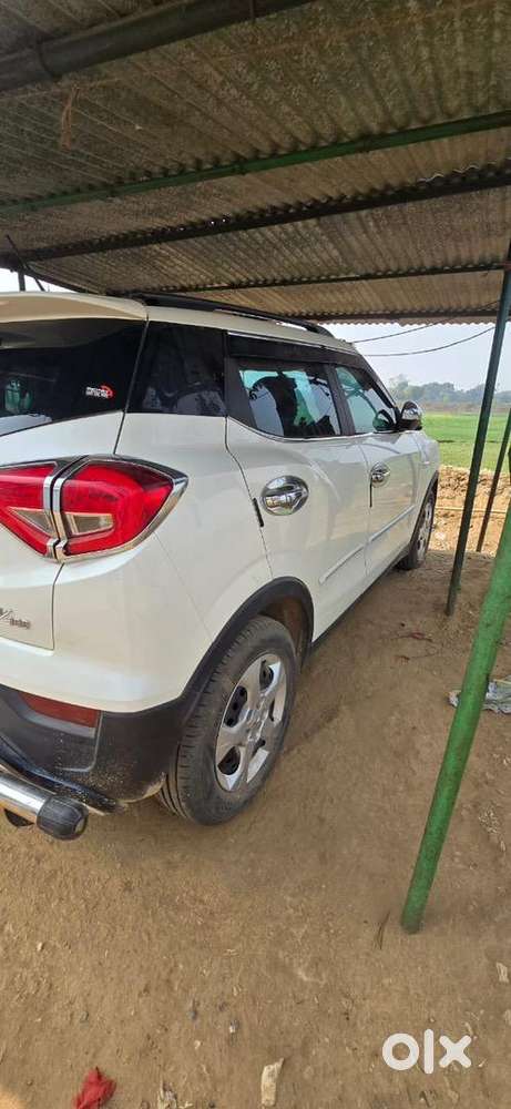 Mahindra Xuv300 2023 Diesel Well Maintained