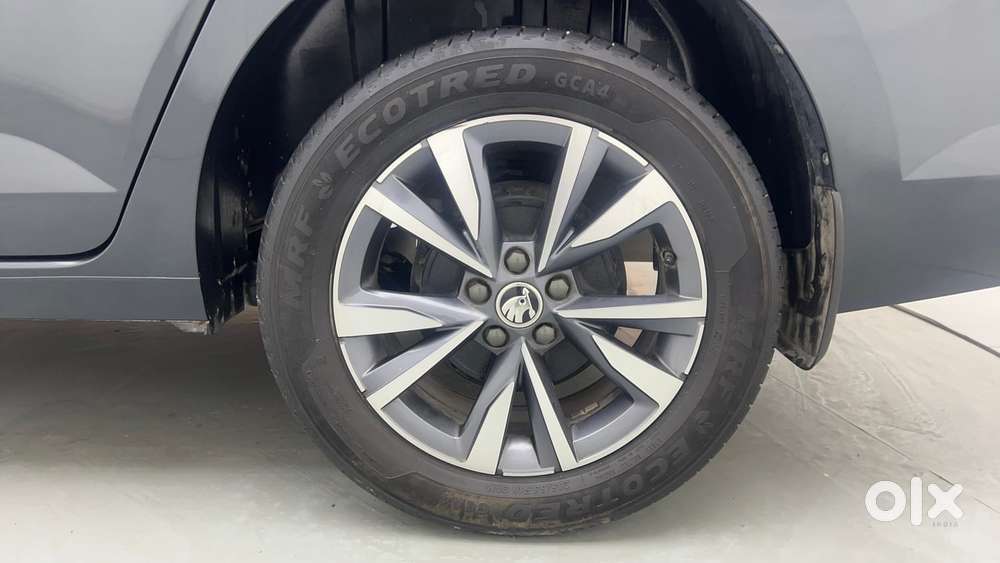 Skoda Slavia Style 1.5l Tsi Dsg, 2024, Petrol