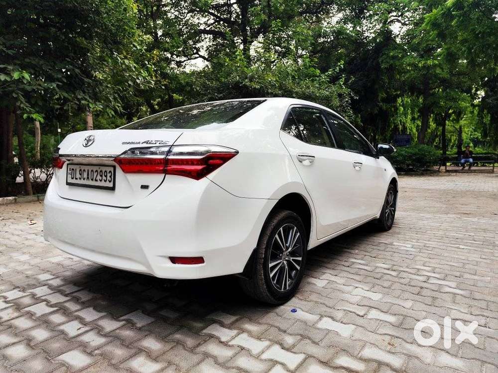 Toyota Corolla Altis 1.8 Gl, 2018, Petrol