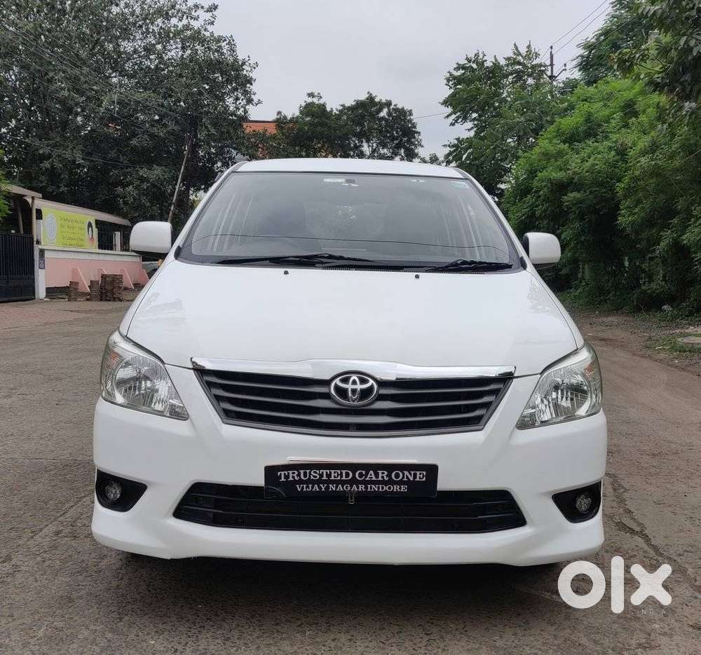 Toyota Innova 2.5 G (diesel) 7 Seater, 2016, Diesel