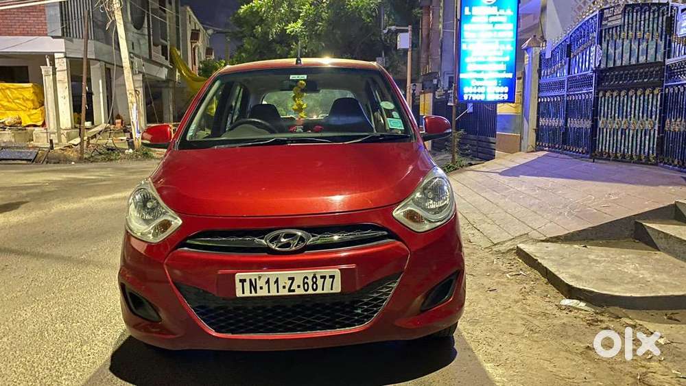 Hyundai Petrol Manual 2012