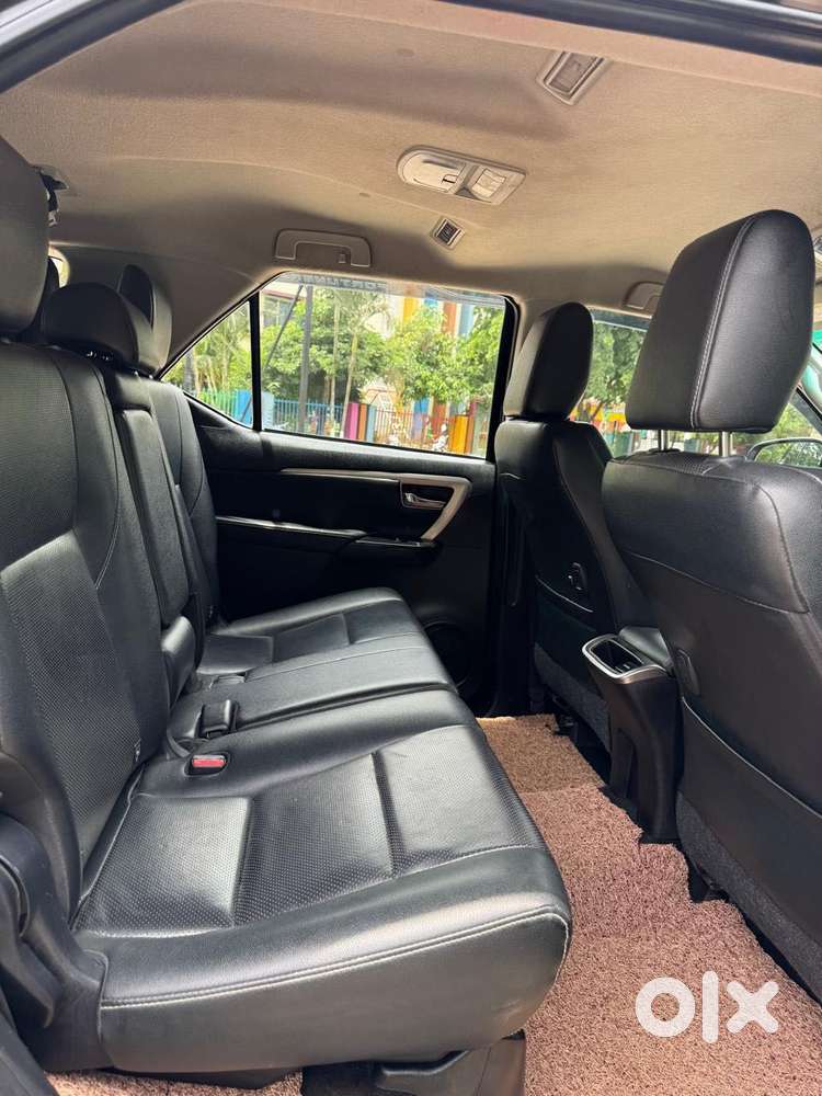 Toyota Fortuner [2021-ongoing] 2.8 2wd Diesel Mt, 2023, Diesel