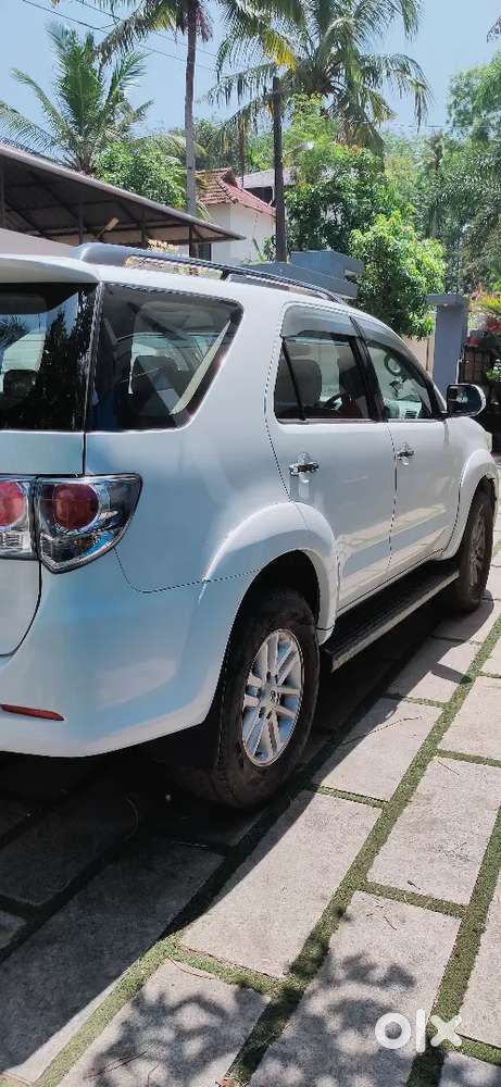 Toyota Fortuner 2013 Diesel, 87700 Km Driven,