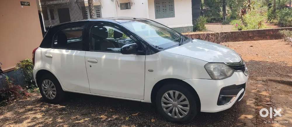 Toyota Etios Liva. Gd. 2016
Re. Registered