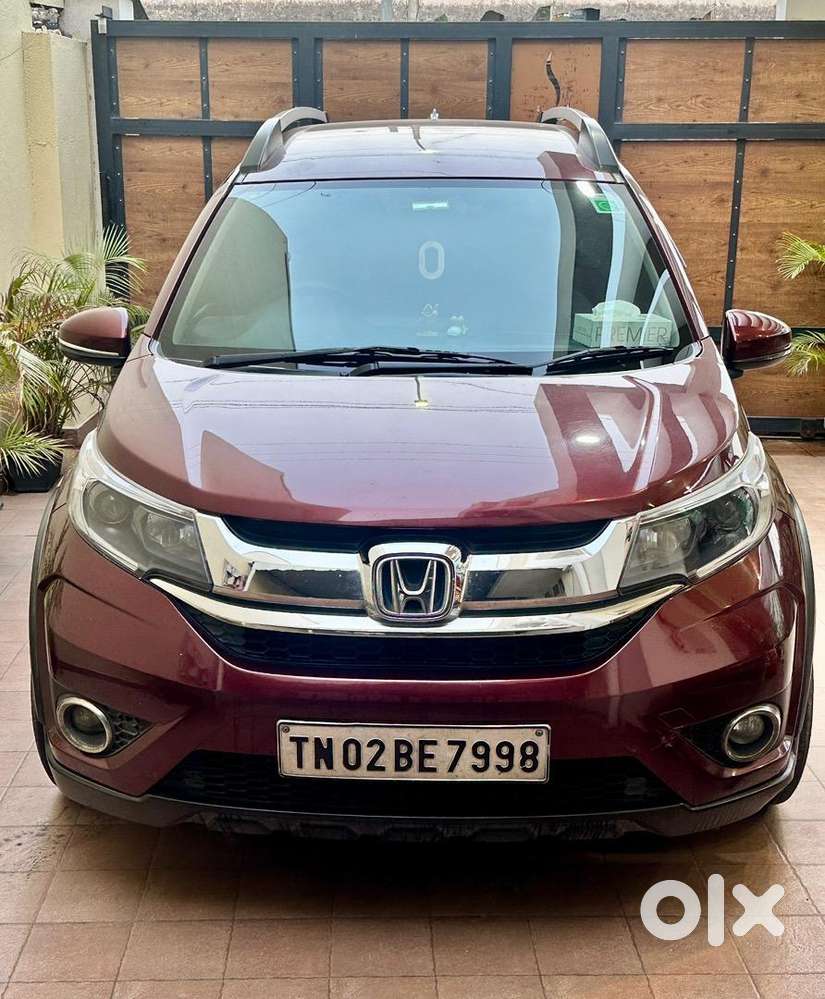 Honda Br-v 2016 Petrol Very Good Condition & Updgraded