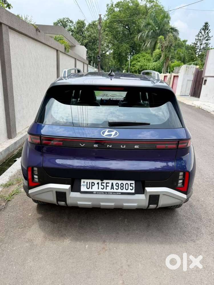 Hyundai Venue Sx Mt, 2025, Petrol