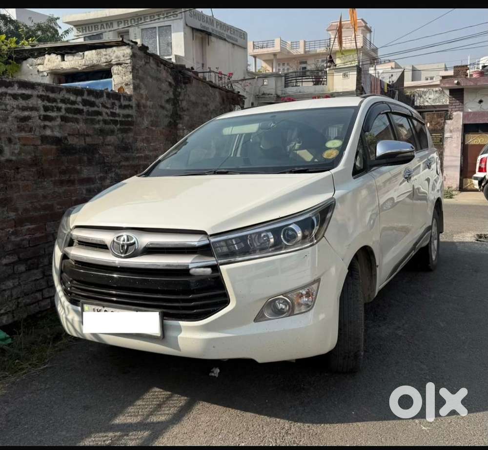 Toyota Innova Crysta 2016 Year