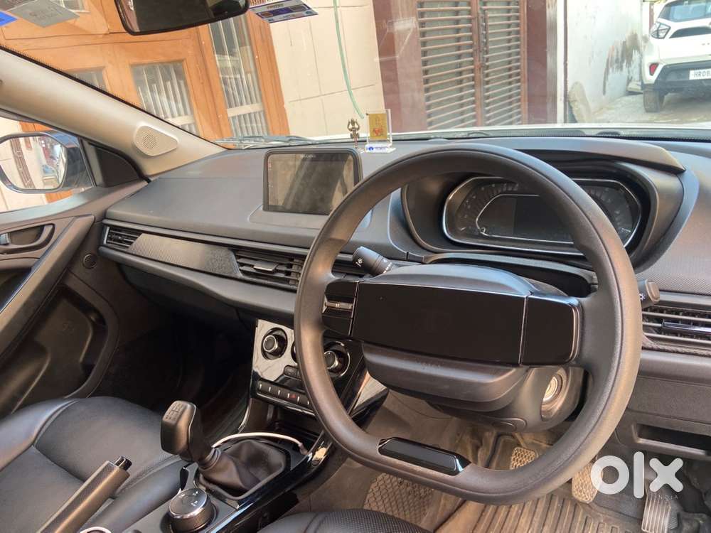 Tata Nexon 2024 Petrol Well Maintained